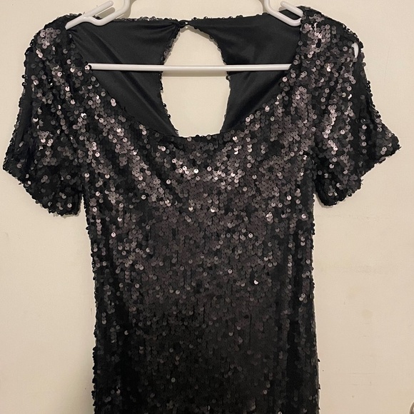 Scoop Neck Matte Sequin Dress - Picture 1 of 6